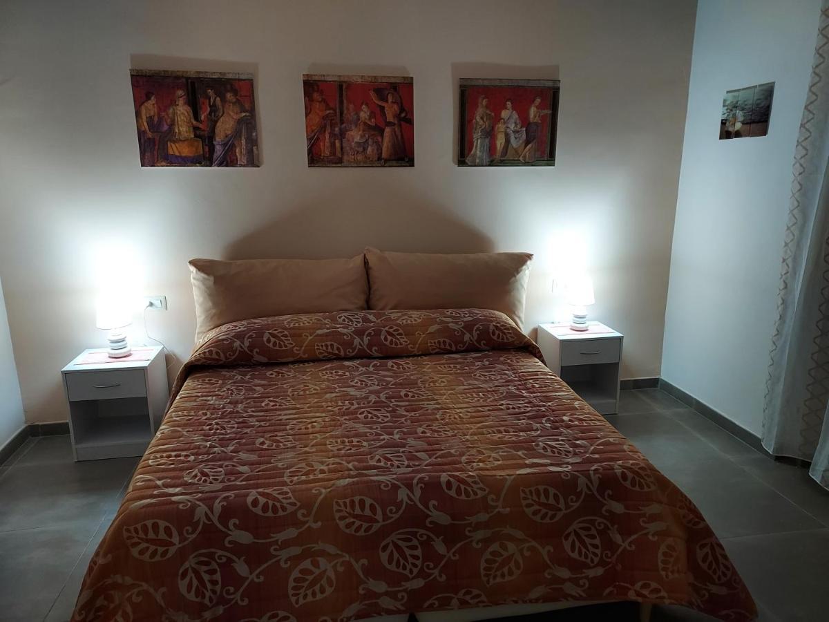 B&B Petra Hercules 托雷安农齐亚塔 外观 照片