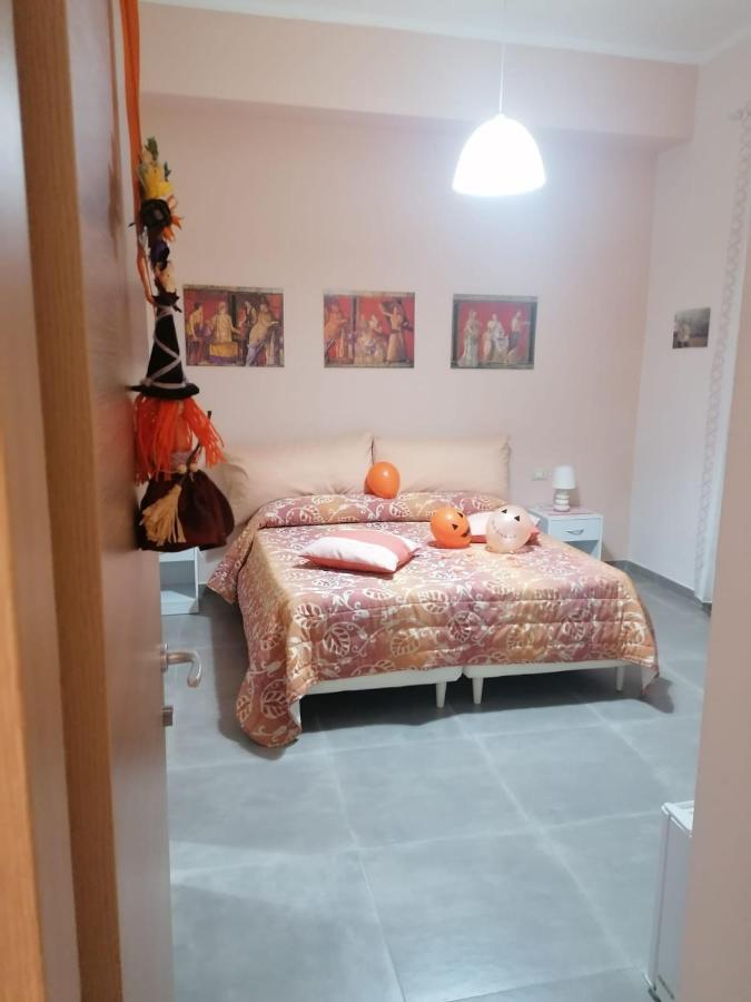 B&B Petra Hercules 托雷安农齐亚塔 外观 照片